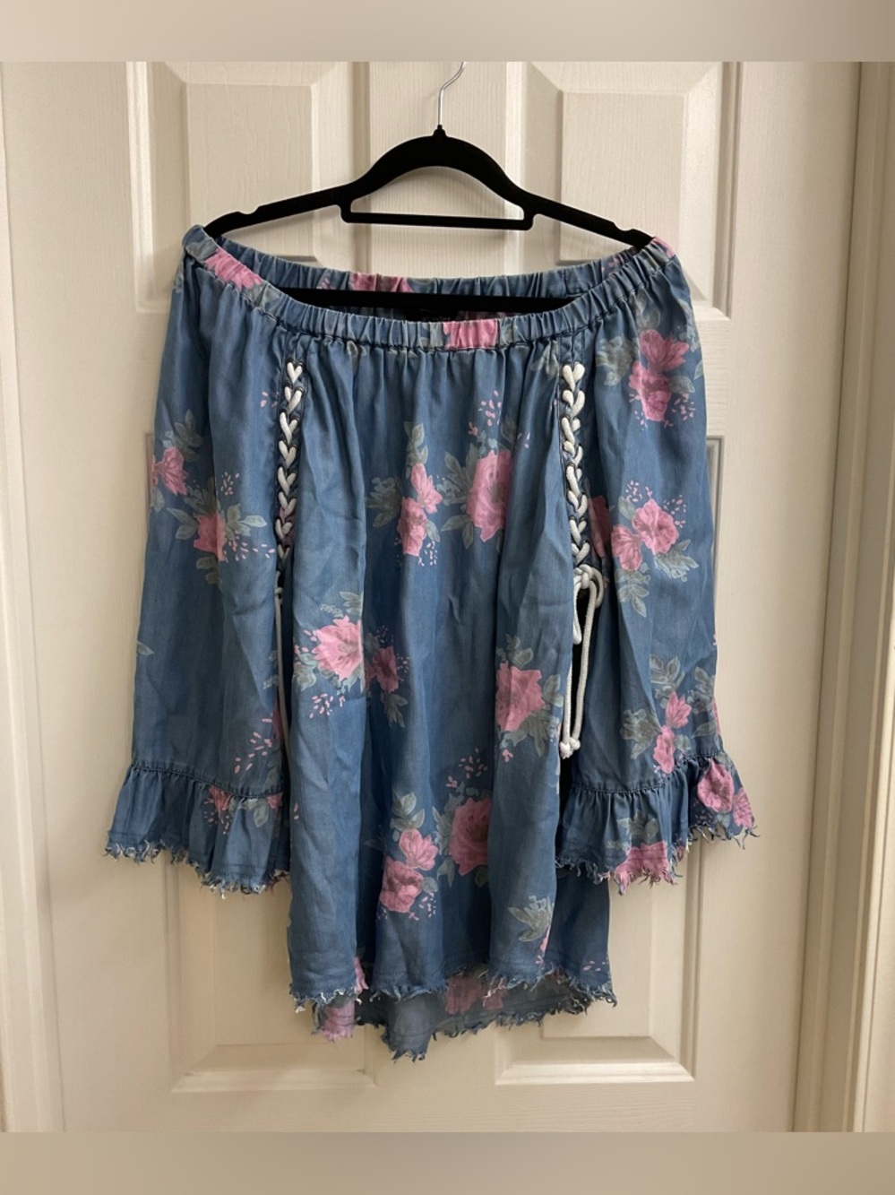 ALI MILES Top